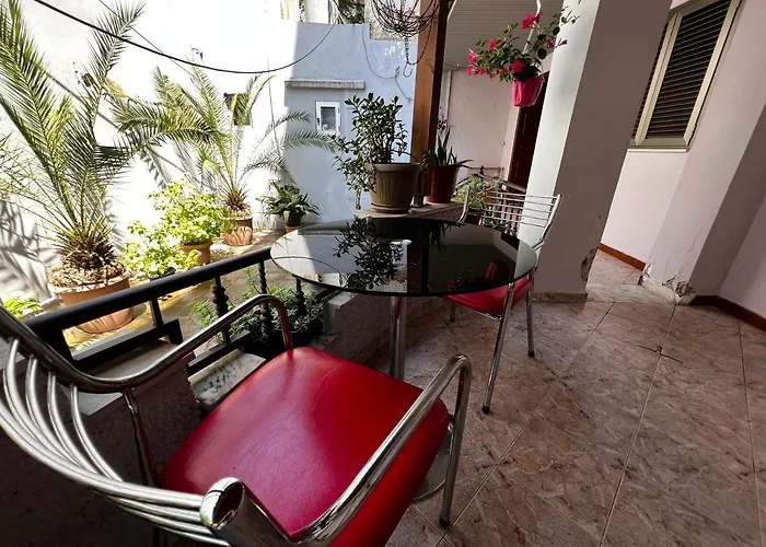 Grand Veranda Apartamento Tirana