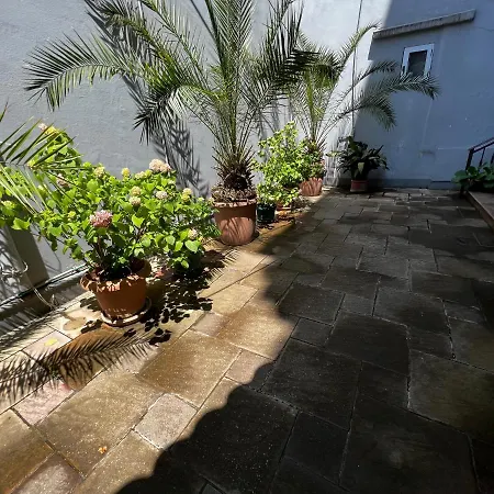 Grand Veranda Apartment Tirana