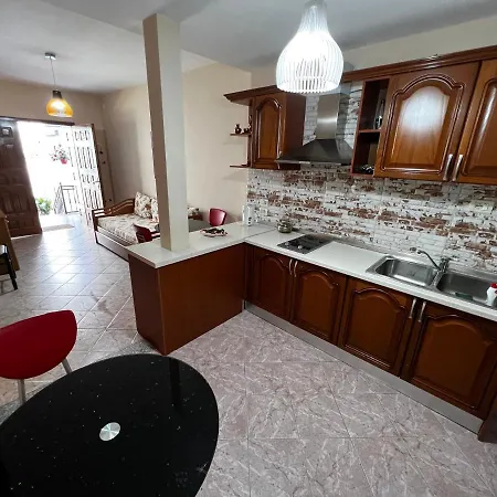 Grand Veranda Apartmán Tirana