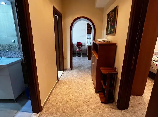 Grand Veranda טיראנה